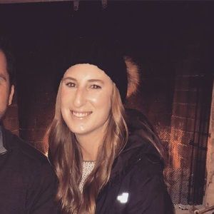 Meet your Posher, Julia